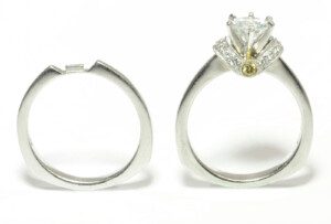 Platinum Simon G Bridal Set with Diamond Gallery Semi-Mount