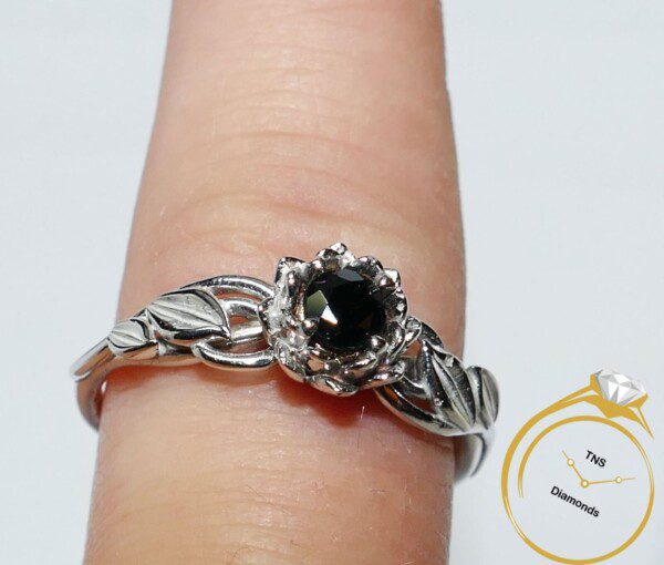 Modern Handmade Black Onyx 925 Sterling Silver Prong Setting Ring at Rs  450/piece in Jaipur