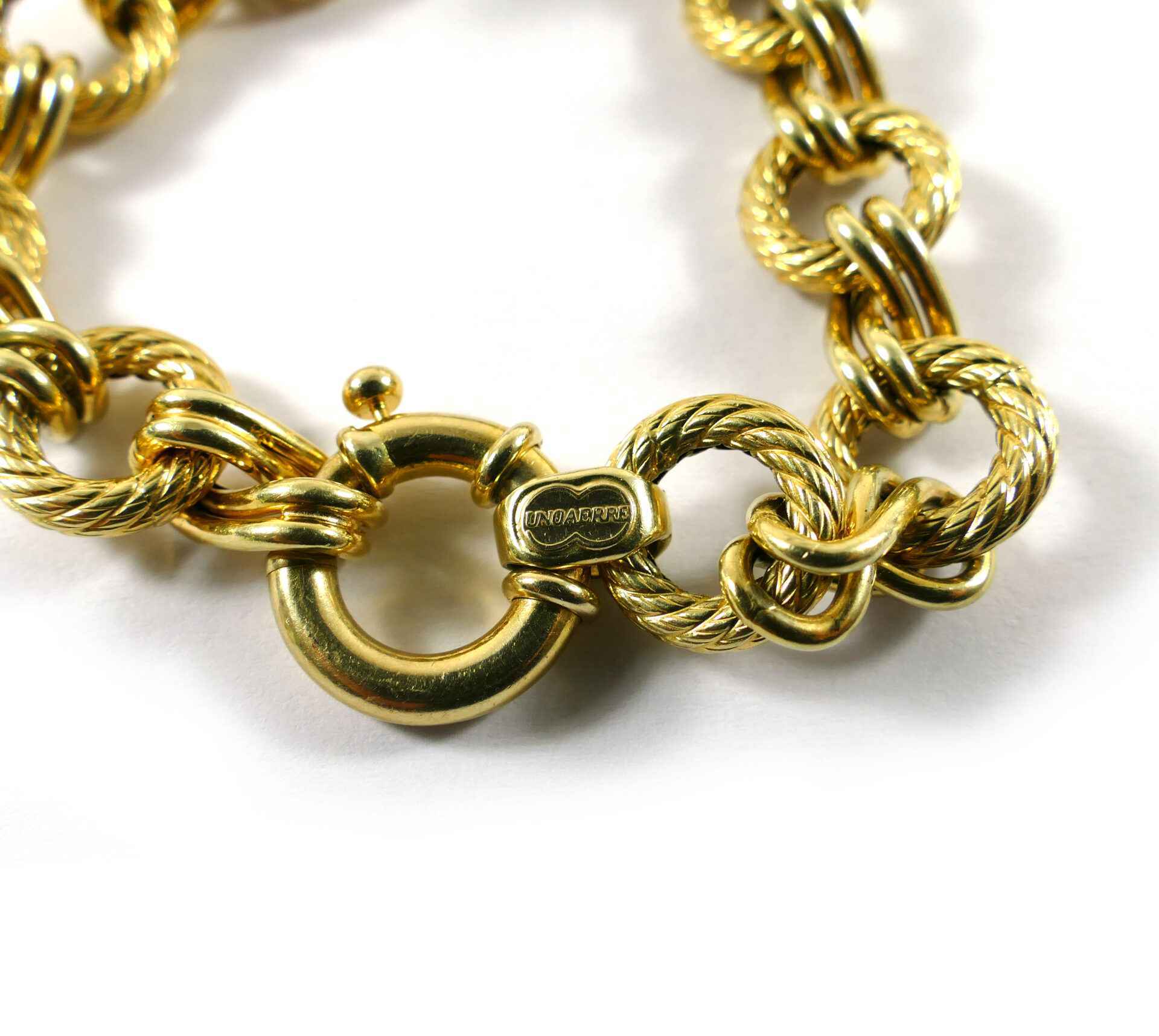 UnoAErre Women's Detailed Link 14k Yellow Gold Statement Bracelet | TNS ...
