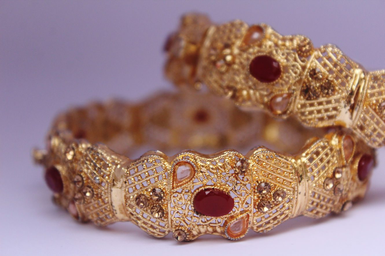 heavy gold bracelets made for men