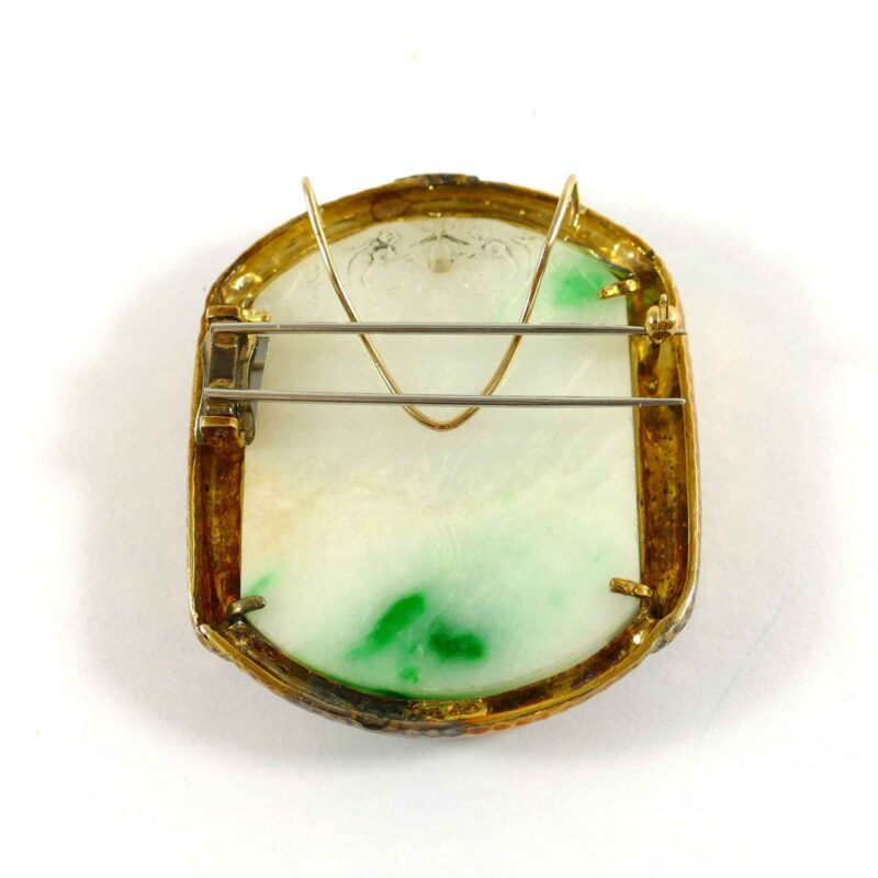 Vintage Engraved Jadeite Jade Diamond 18k Yellow Gold Brooch Pin