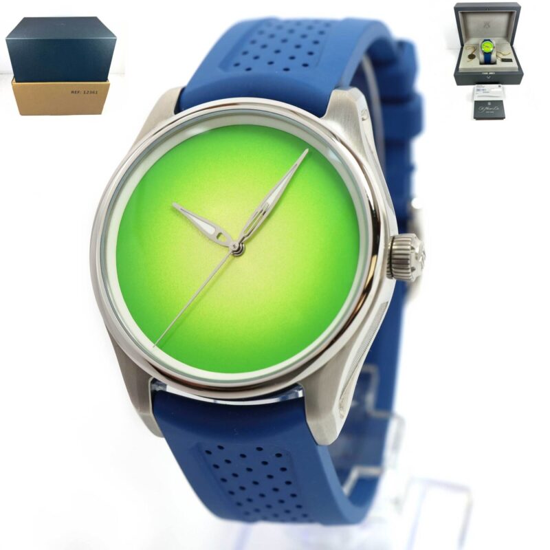 H. Moser & Cie. Pioneer Centre Second Concept 3201-1204 42MM Citrus Green B/p