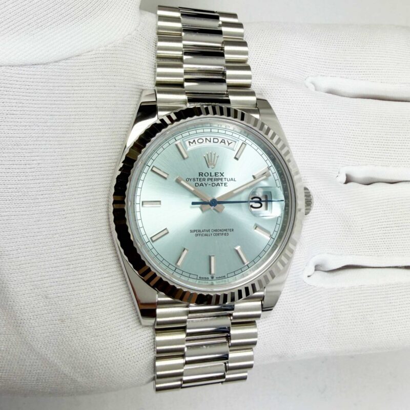 2025 Rolex Day-Date President 228236 40MM Ice Blue Platinum Box Papers