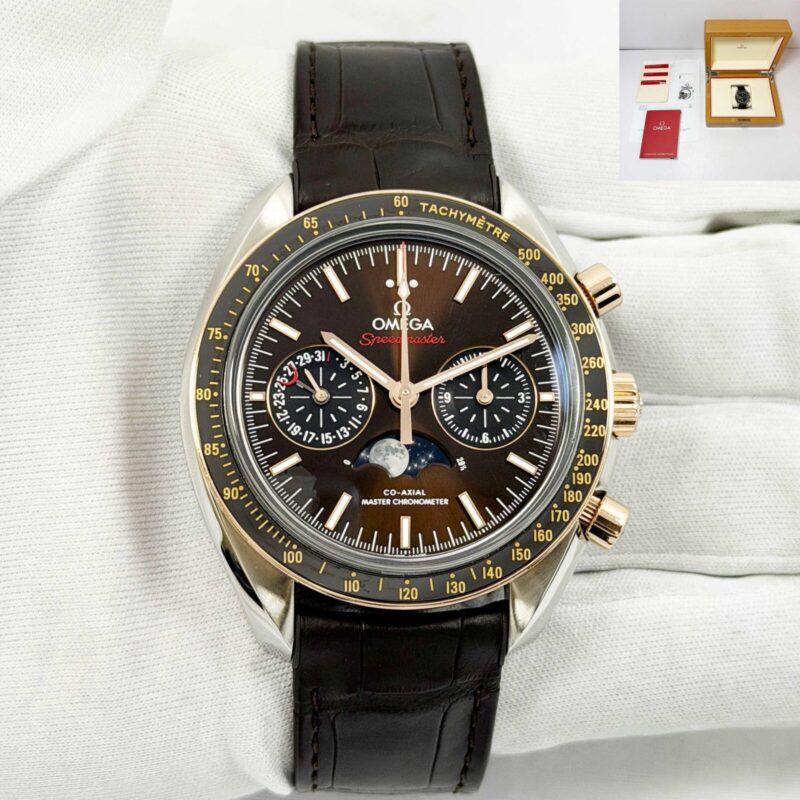Omega Speedmaster Moonphase 304.23.44.52.13.001 44MM Brown Steel Sedna Gold B/p