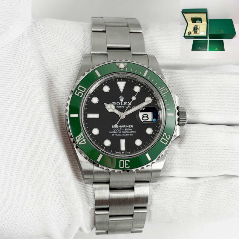 2023 Rolex Submariner Date Starbucks 126610LV 41MM Black Stainless Steel B/p