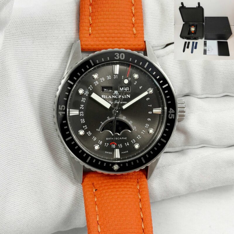 Blancpain Fifty Fathoms Bathyscaphe 5054-1110-B52A 43MM Black Stainless Steel Box