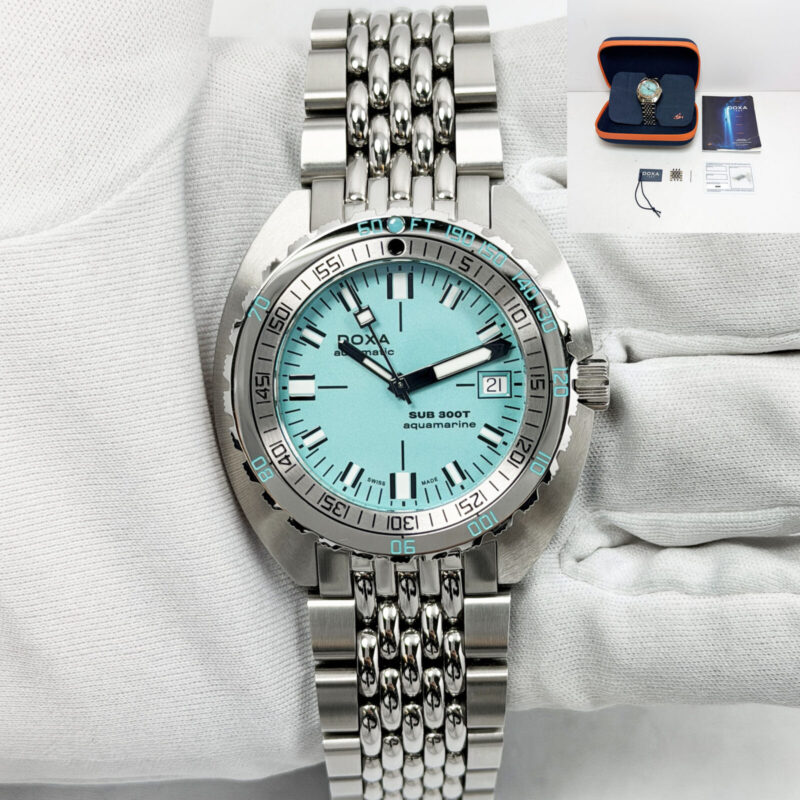 2026 Doxa Sub 300 Aquamarine 821.10.241.10 42MM Blue Stainless Steel Box Papers