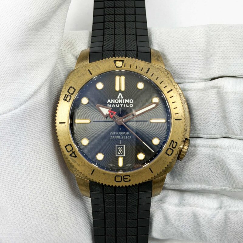 Anonimo Nautilo Bronze Am-1001.04.001.A01 44MM Black Dial