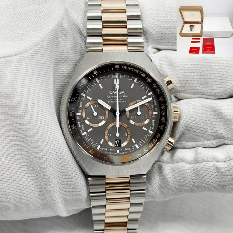 2022 Omega Speedmaster Mark II 327.20.43.50.01.001 43MM Grey Two-Tone Rg B/p