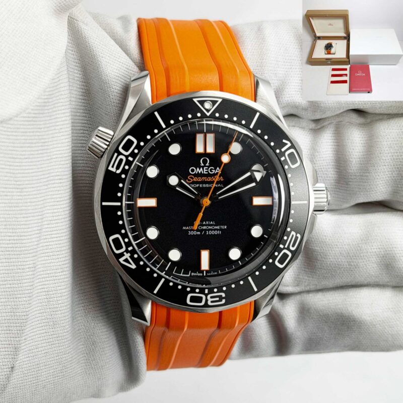 2025 Omega Seamaster Diver 210.32.42.20.01.006 42MM Black Steel Box Paper
