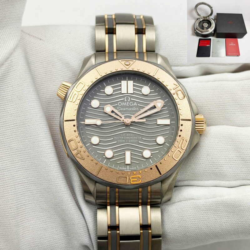 2020 Omega Seamaster Diver 210.60.42.20.99.001 42MM Grey Titanium Sedna Gold B/p