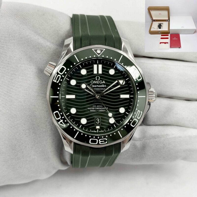 2024 Omega Seamaster Diver 210.32.42.20.10.001 42MM Green Dial Steel Box Papers