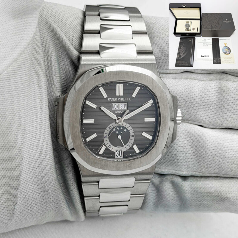 New 2019 Patek Philippe Nautilus 5726/1A-001 40.5MM Grey Dial Steel Box Paper