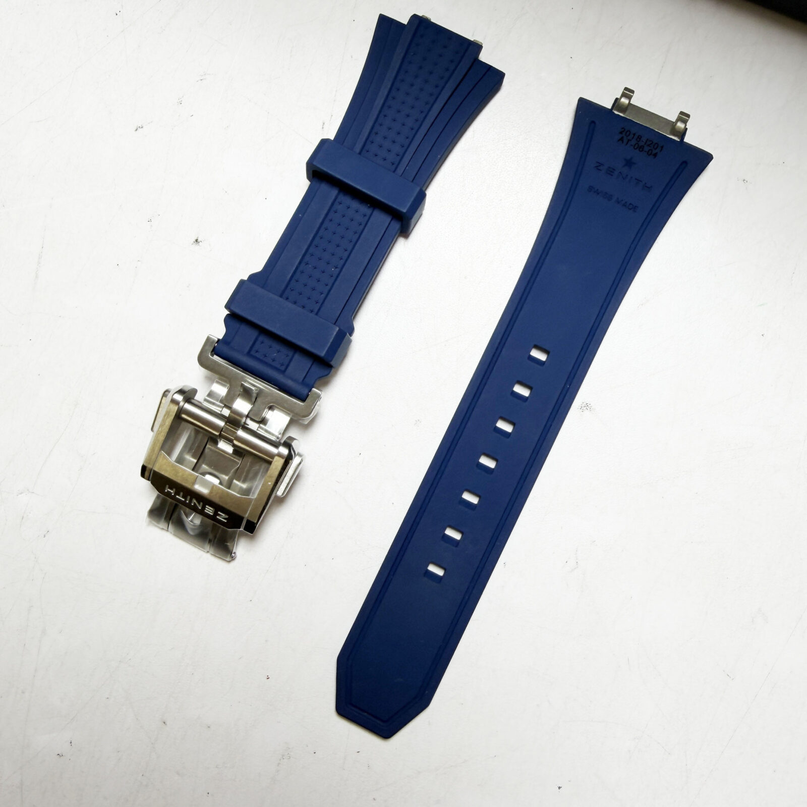 New 2026 Zenith Defy Skyline 03.9300.3620/51.I001 41MM Blue Steel