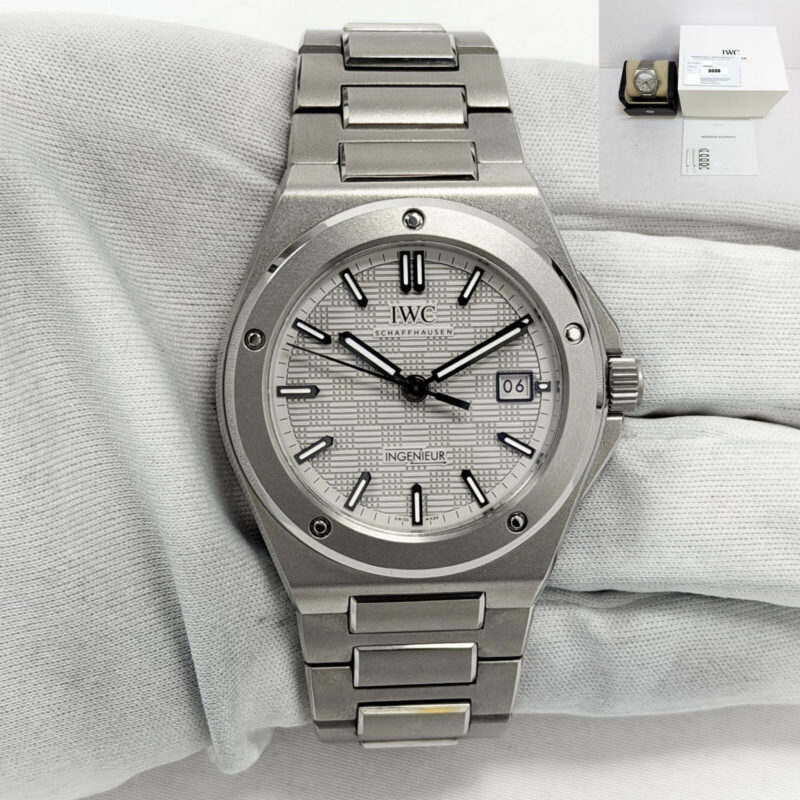 Like New 2026 IWC Ingenieur Automatic IW328904 40MM Grey Titanium Box Paper