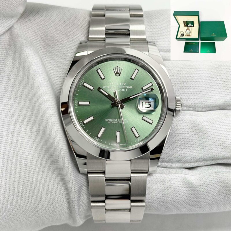 2025 Rolex Datejust 126300 41MM Mint Green Dial Smooth Oyster Steel B/p