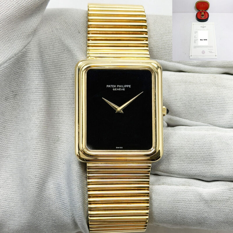1976 Patek Philippe Gondolo Onyx 3649/1 35X30MM Black Dial 18K Yg Box Extract