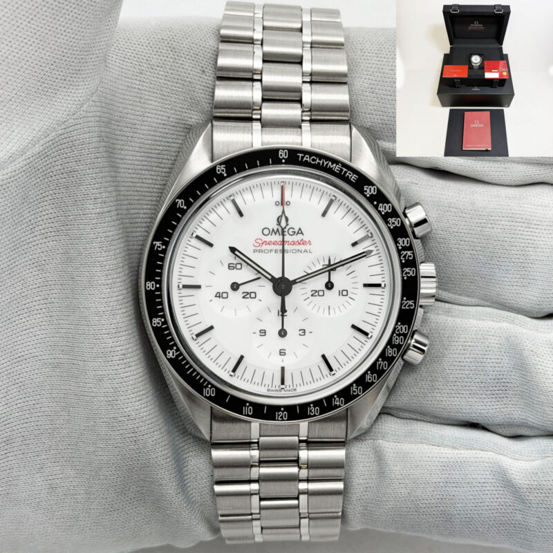 Mint 2025 Omega Speedmaster Moonwatch 310.30.42.50.04.001 42MM White B/p