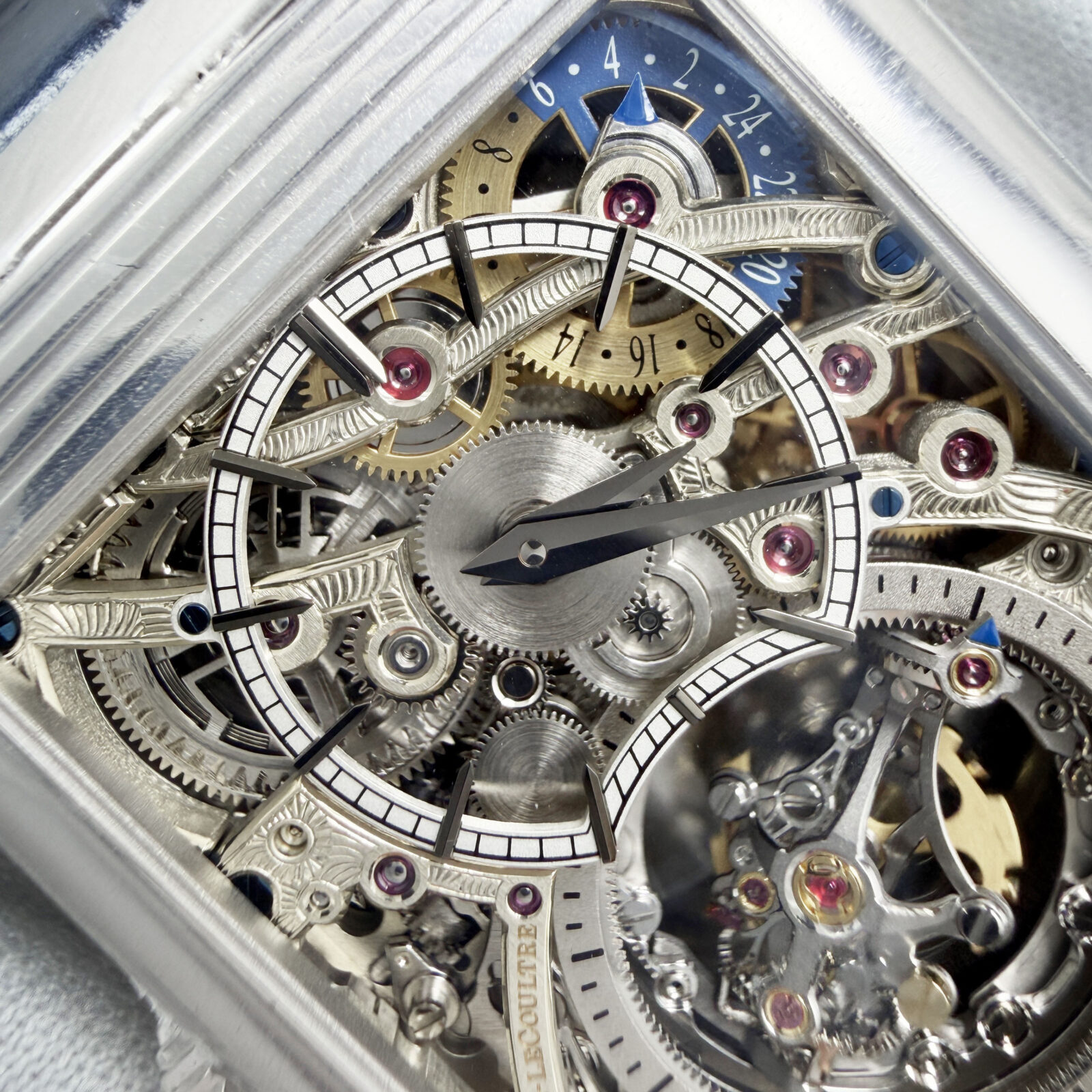 New Jaeger-Lecoultre Reverso Tribute Gyrotourbillon 217.6.H9