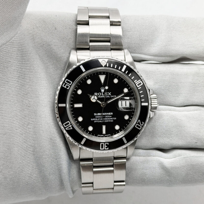 1987 Rolex Submariner Date 168000 40MM Black Dial Stainless Steel