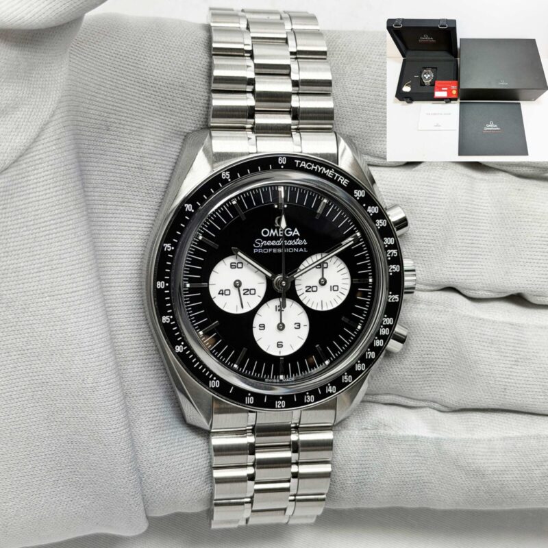 New 2026 Omega Speedmaster Reverse Panda 310.30.42.50.01.004 42MM Steel B/p