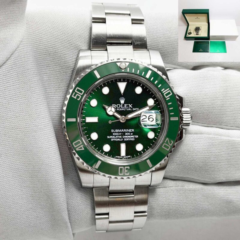 Rolex Submariner Date Green Hulk 116610LV 40MM Green Dial Steel Box