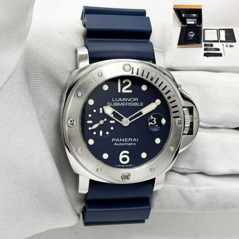2017 Panerai Luminor Submersible PAM00731 44MM Blue Steel Box Paper