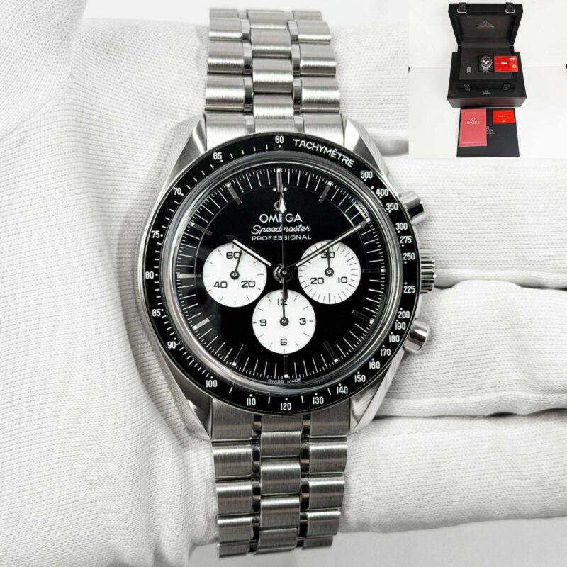 2026 Omega Speedmaster Moonwatch Reverse Panda 310.30.42.50.01.004 42MM Steel B/p