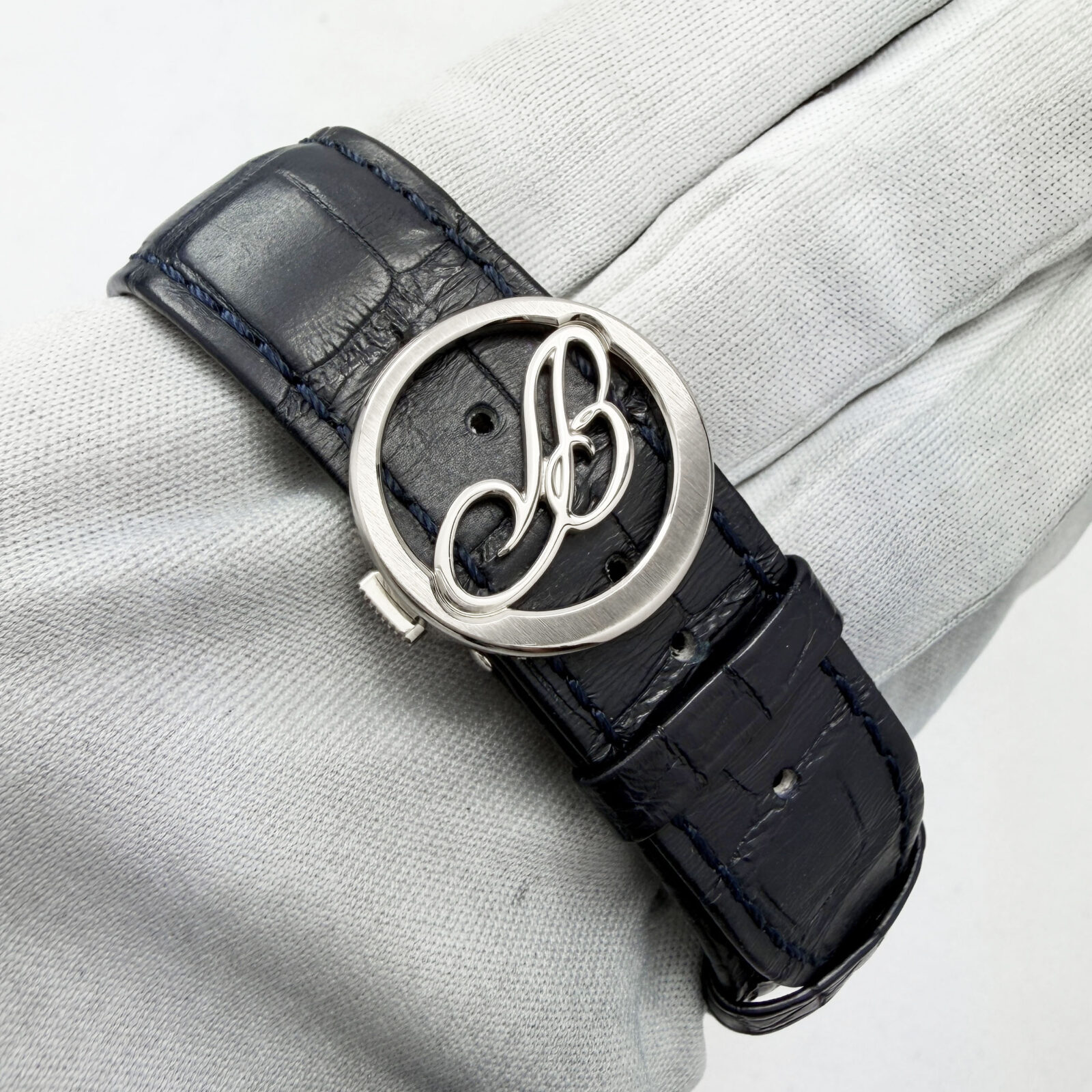 Unworn 2026 Breguet Classique 7137BB 39MM White Dial 18K White