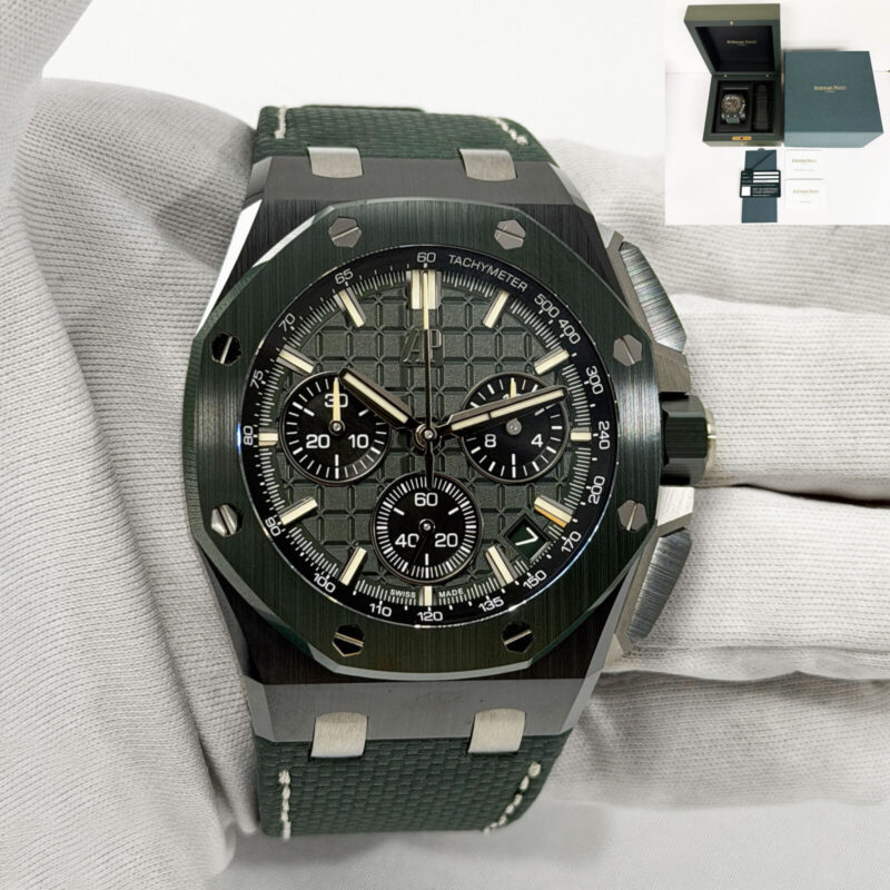 Mint Audemars Piguet Offshore Royal Oak 26420CE 43MM Green Ceramic Box Paper