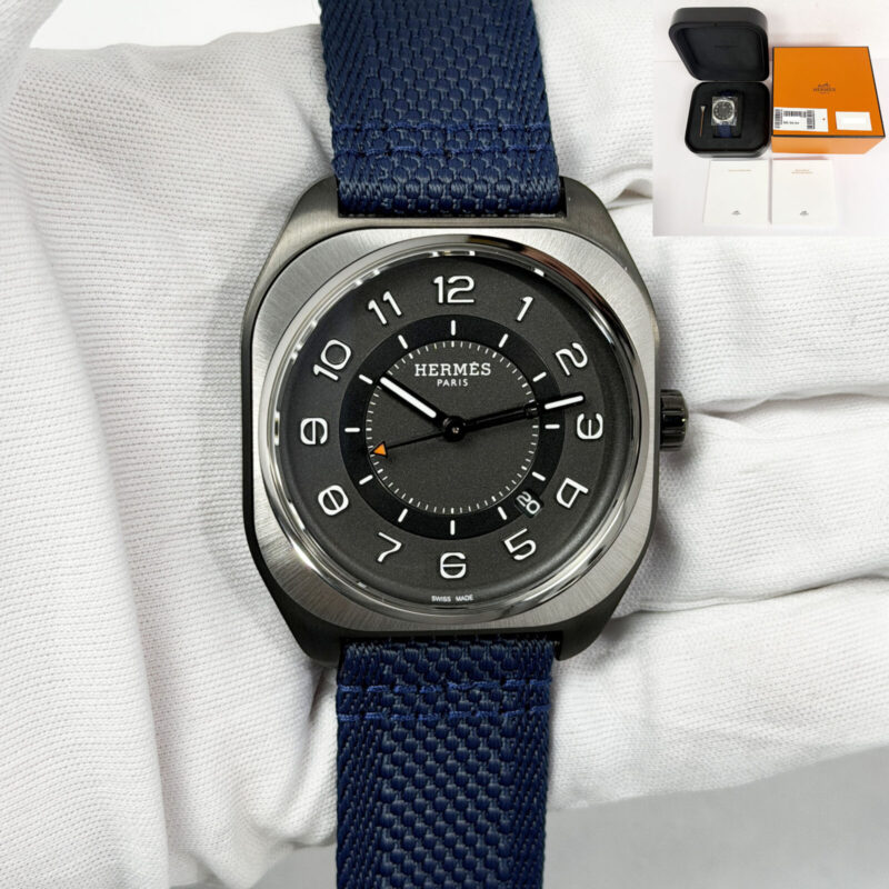 New Hermes H08 SP1.741A 39MM Black Titanium Box Paper