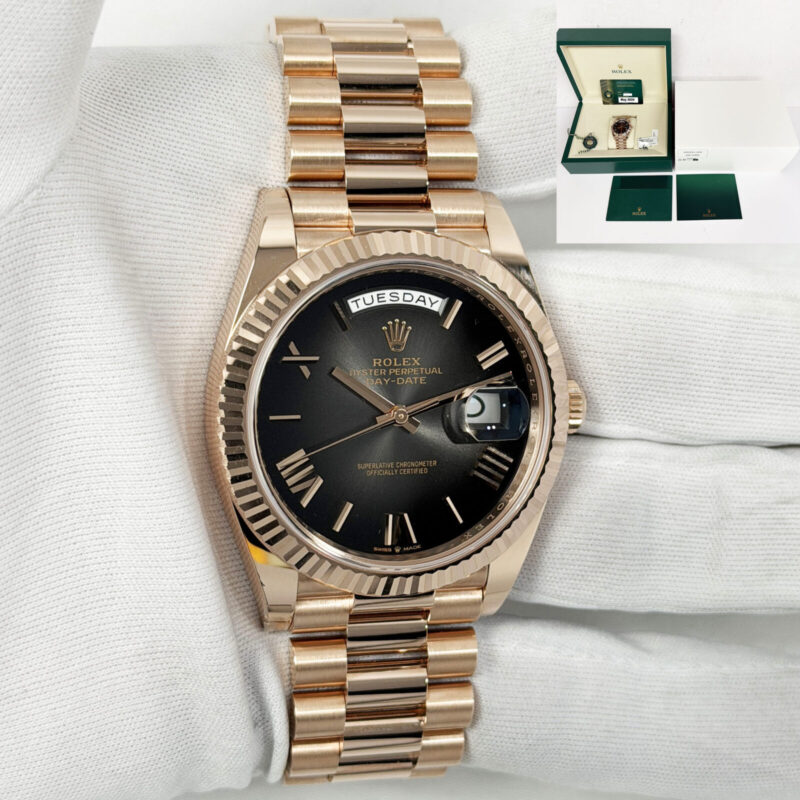 Unworn 2026 Rolex Day-Date 228235 40MM Slate Ombre 18K Everose Gold B/p