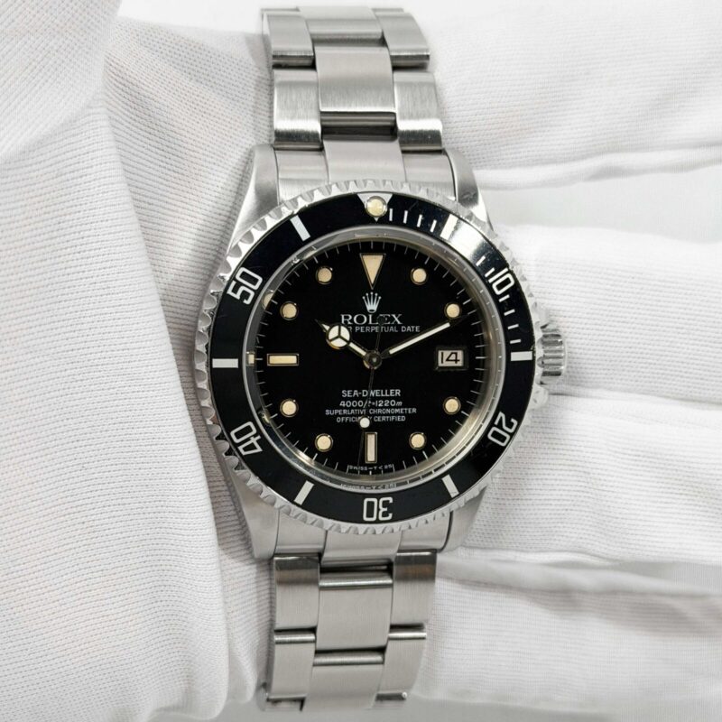 1986 Rolex Sea-Dweller 16660 40MM Black Oyster Steel