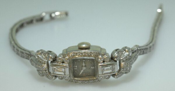 Hamilton-Vintage-Ladies-Platinum-250ct-Diamonds-Wristwatch-170993173800