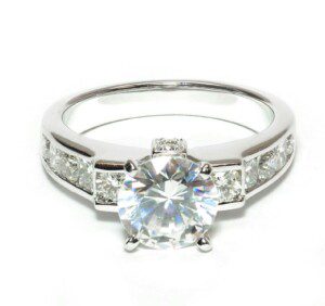 Round-Princess-Diamond-Engagement-Semi-Mount-in-18k-White-Gold-90-ct-TDW-172071215770