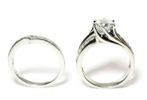 Simon-G-Root-Prong-Diamond-Engagement-Bridal-Set-in-Platinum-32-ct-TDW-111881608201-4