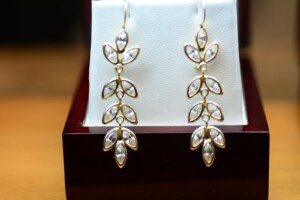 14K-Yellow-Gold-Colorless-Marquise-Spinel-Earrings-772-grams-45mm-x-3mm-x-12mm-171296557892