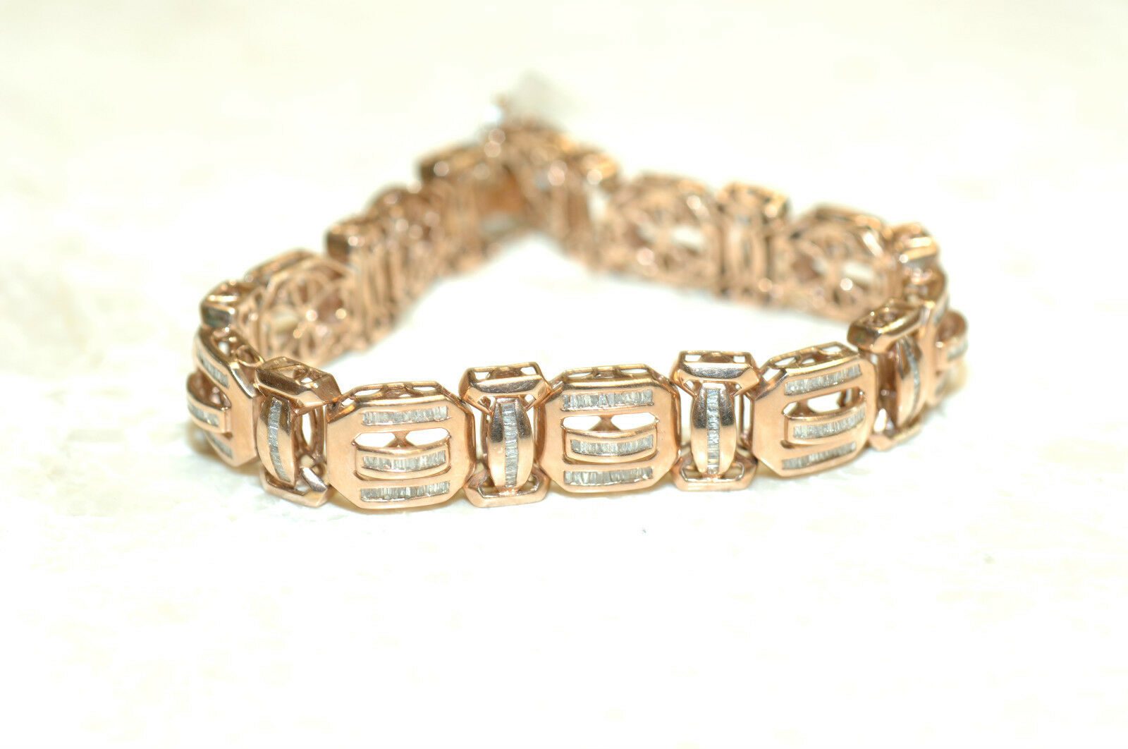 Bracelet-14kt-pink-Gold-250ct-Baguette-Diamonds-171034733552