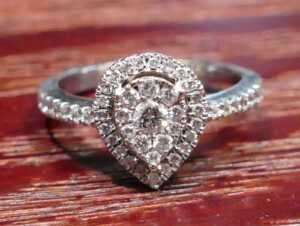 14k-White-Gold-Pear-Halo-Diamond-Engagement-Cluster-Ring-Size-6-114187174253-2