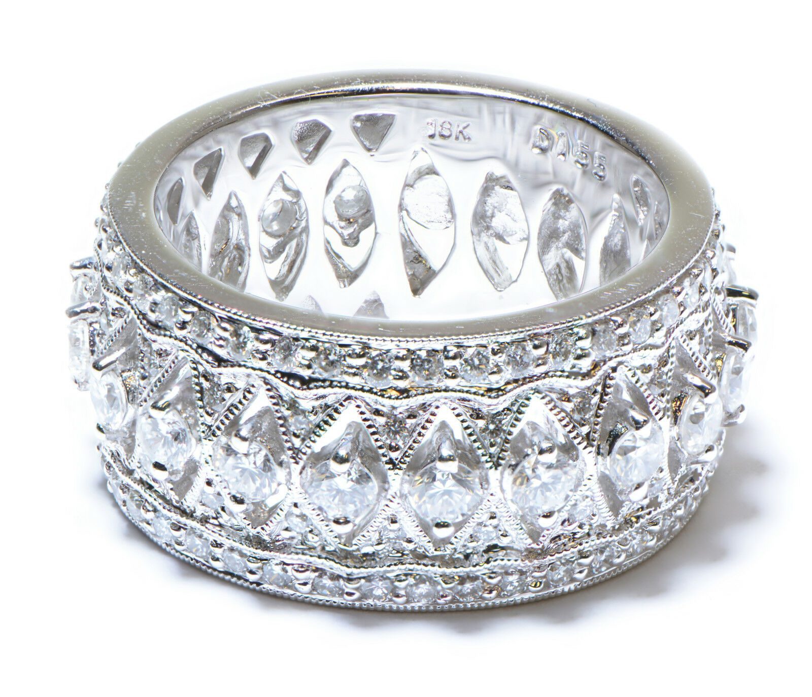 Patterned-Diamond-Eternity-Wedding-Band-in-18k-White-Gold-155-ct-TDW-VS2SI1-131707237064