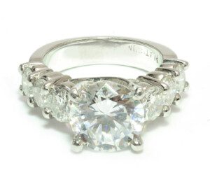 Tapering-Diamond-Engagement-Semi-Mount-Ring-in-Platinum-190-ct-TDW-131707237295-5