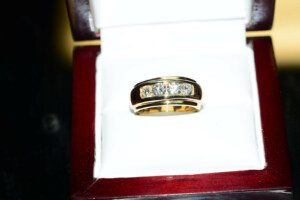 1ct-G-VS2-Diamond-Ring-Wedding-Eternity-Band-18k-Yellow-Gold-126-gr-Size-55-170902986096-2